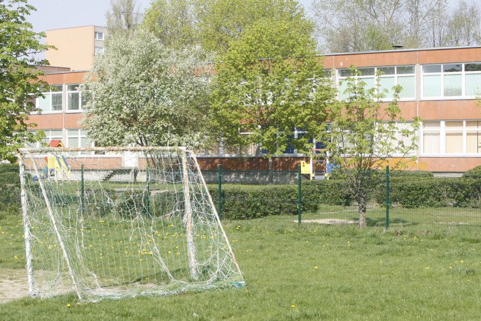 Klaipėdoje žmonės rado išmestą naujagimį (papildyta medikų komentaru)