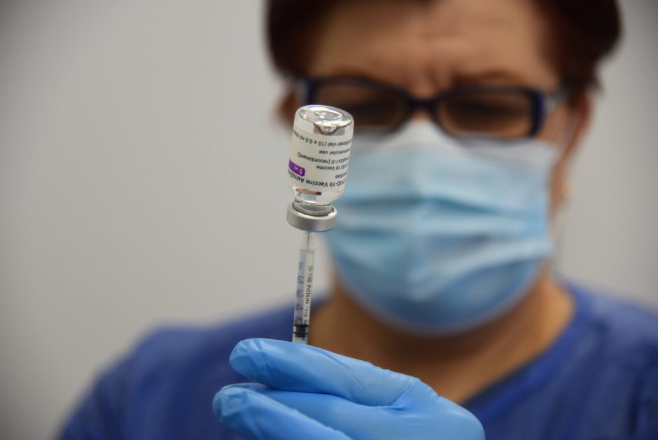 Šalčininkų meras pasiskiepijo „AstraZeneca“ vakcina