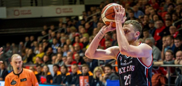  „Rytas“ tritaškiais užliejo lyderio netekusias „Pieno žvaigždes“