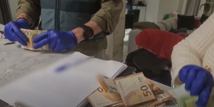 Suduotas galutinis smūgis Kauno „Džerkinių“ gaujai: rasta 13 tonų narkotikų (vaizdo įrašas) 