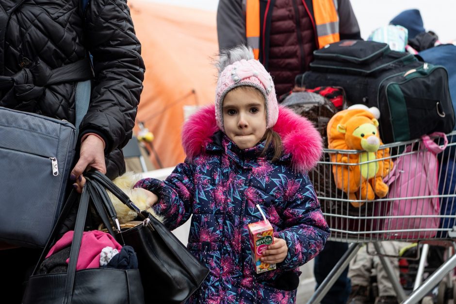 Paspaudus šalčiui į Vakarus plūstelės dar viena milijoninė karo pabėgėlių banga?