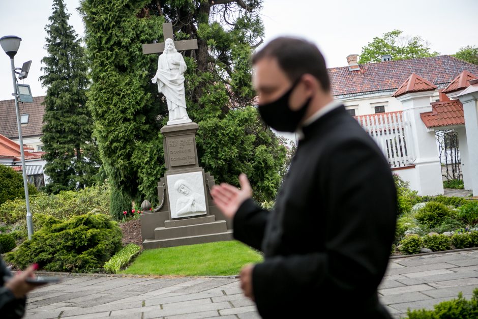 Karantinas neaplenkė ir seminaristų: klierikų kasdienybė – iš arti