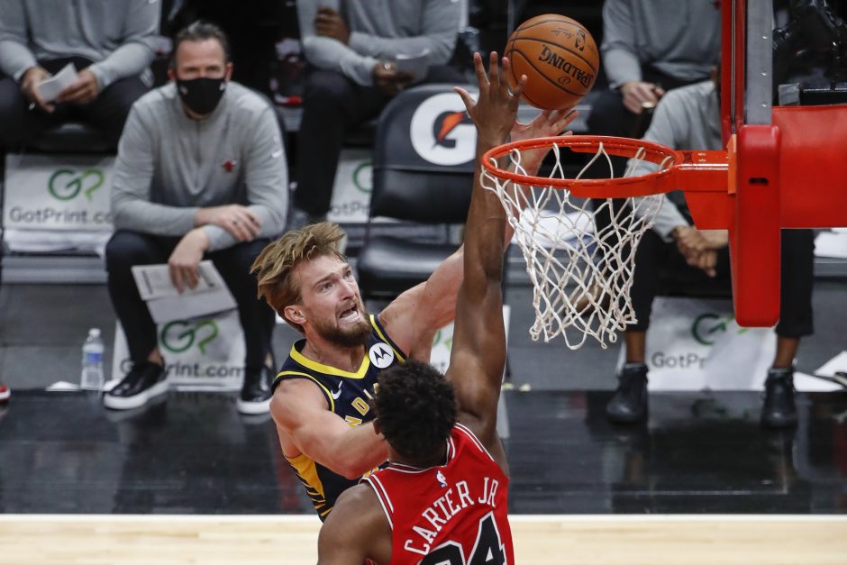 NBA žibantis D. Sabonis kėsinasi į tėvo rekordus