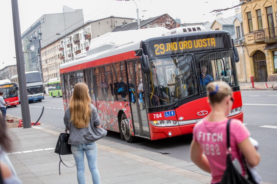 Viešuoju transportu Kaune besinaudojantiems moksleiviams – geros žinios