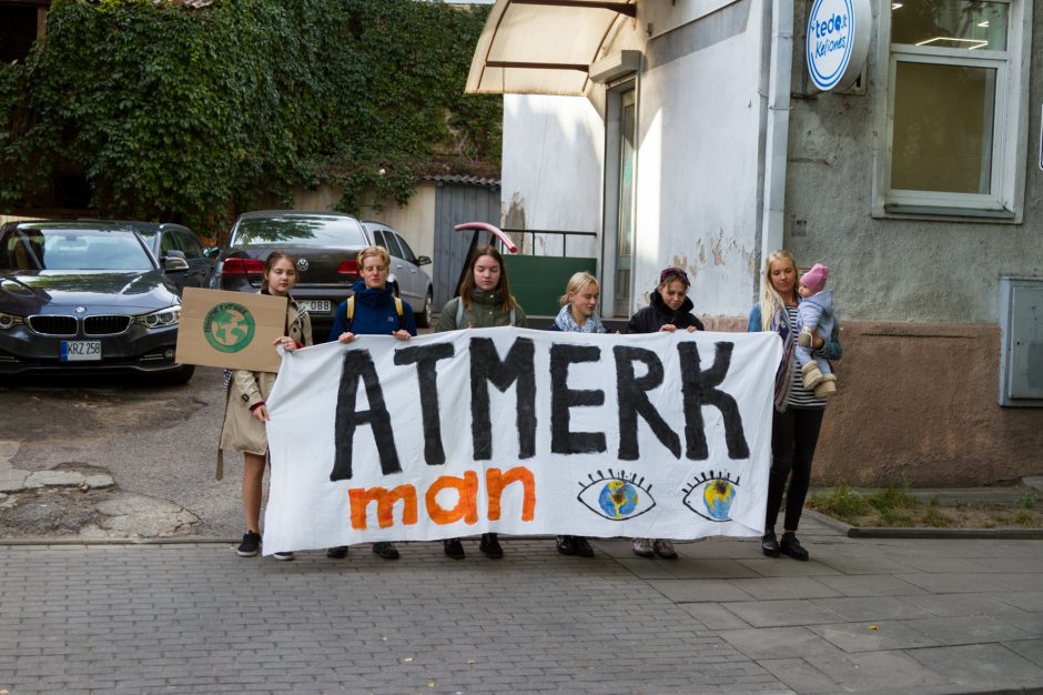 Kauno jaunimas ragina atmerkti akis