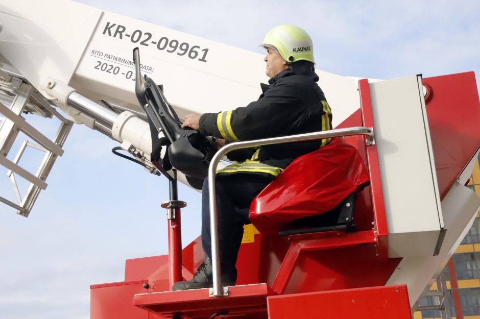 Gaisrą Alytuje tramdę Kauno ugniagesiai: atrodė, kad vaikštome tarsi virš ugnikalnio