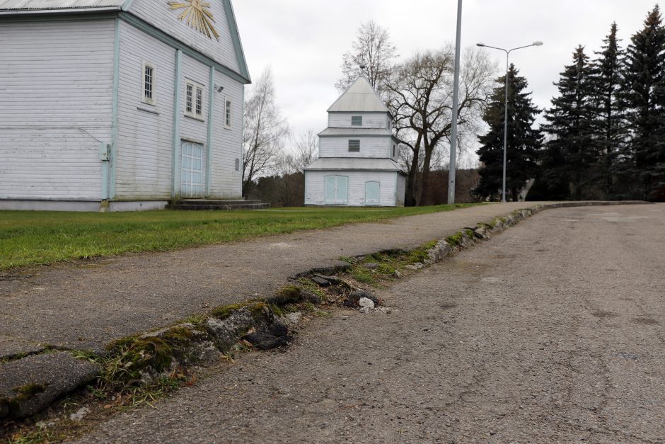 Rumšiškės sukilo prieš seniūnę: priekaištų apstu