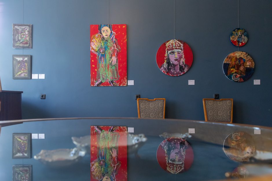 A. ir P. Galaunių namuose-muziejuje – grupinė Vilniaus ir Kauno menininkų paroda