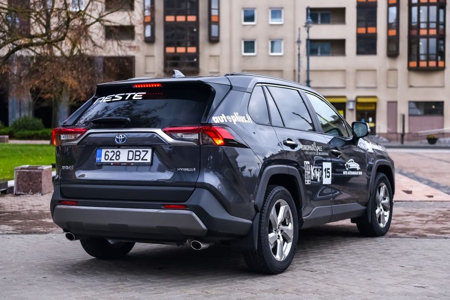 Skaitytojai išrinko: „Kauno metų automobilis 2020“ – naujasis RAV4