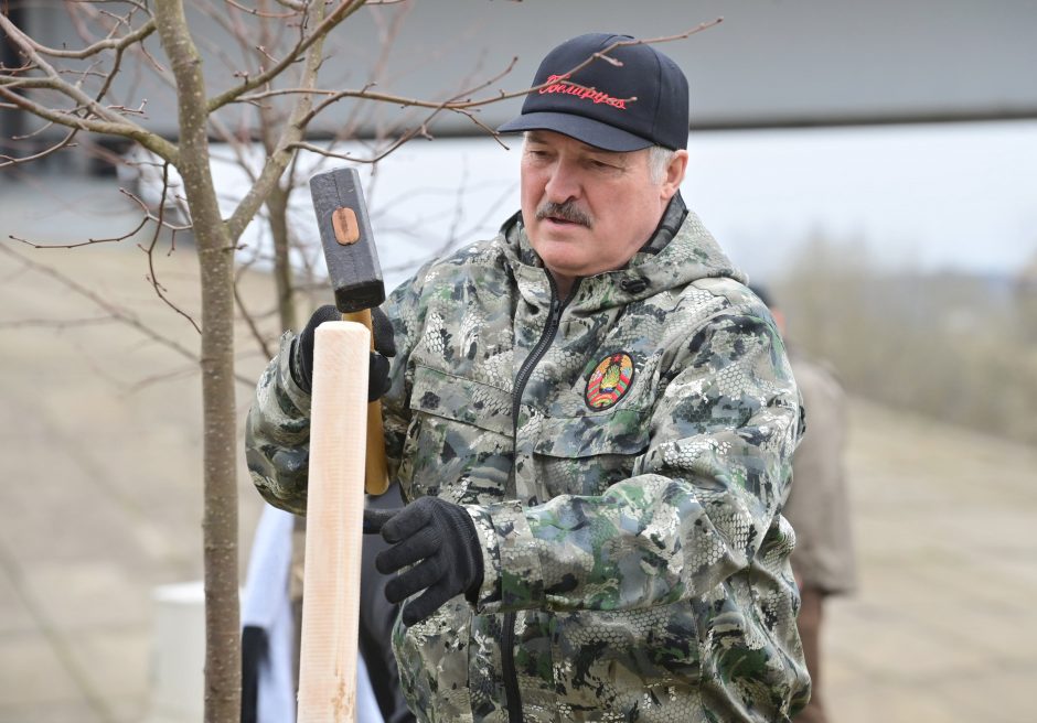 A. Lukašenka: jei europiečiai nori problemų dėl sankcijų, gaus