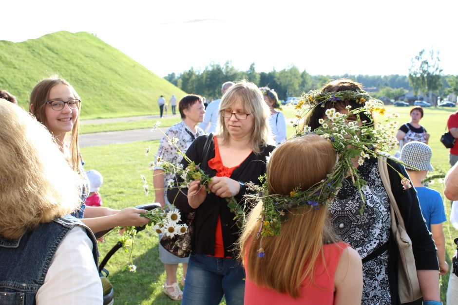 Etnologė D. Šeškauskaitė: Rasas švęskite su vaikais