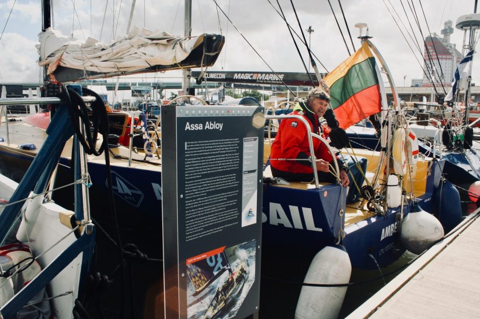 Jachta „Ambersail“ startuoja „Volvo Ocean Race“ Legendų regatoje