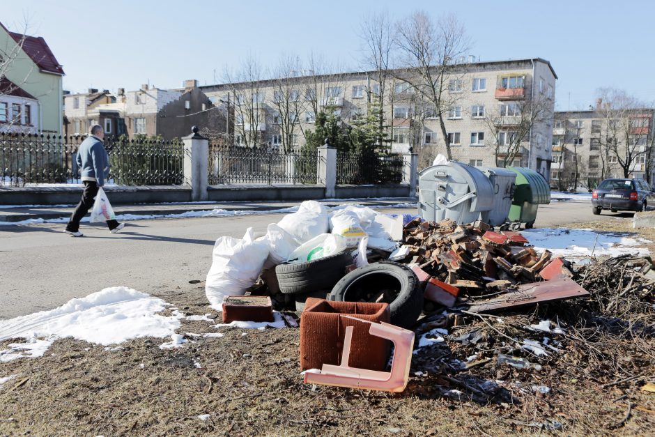 Šiukšlių vežėjams – baudos