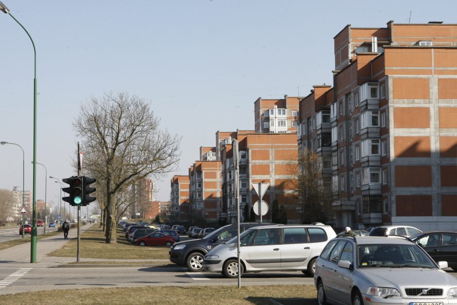 Bendrijų veiklą lydi pažeidimai