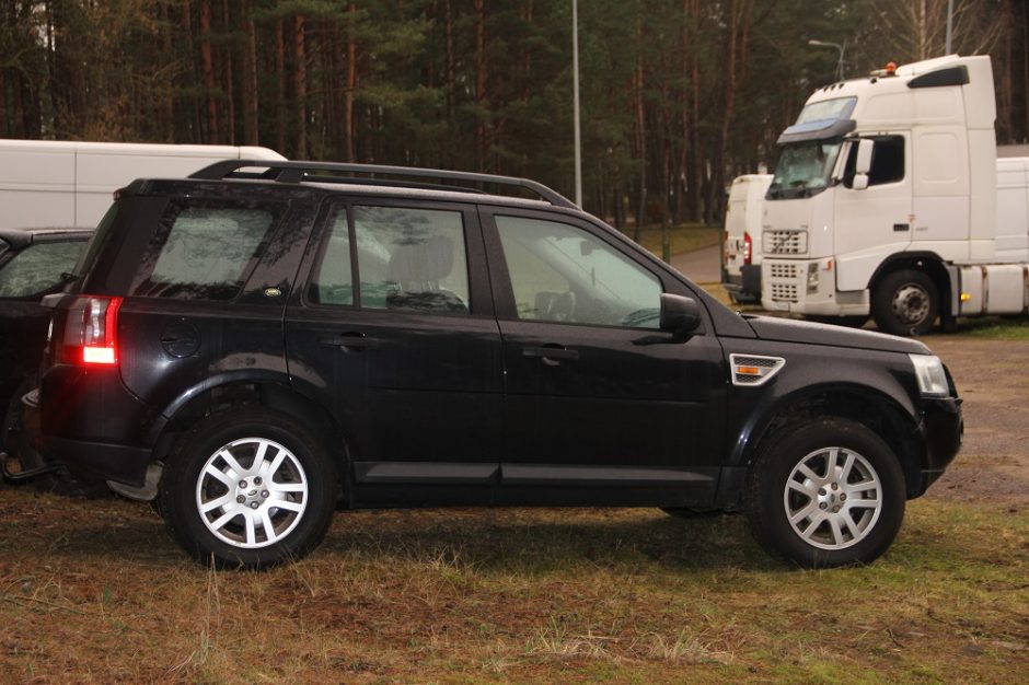 Baltarusio vairuoto automobilio registracijos liudijimas – klastotė