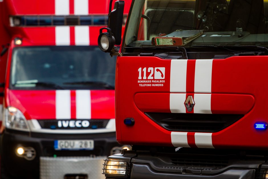 „Moki veži“ prekybos centre Vilniuje kilo gaisras 