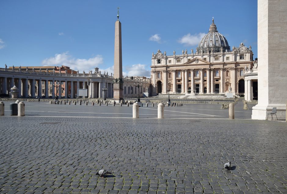 Velykų ceremonijos Vatikane vyks nedalyvaujant maldininkams