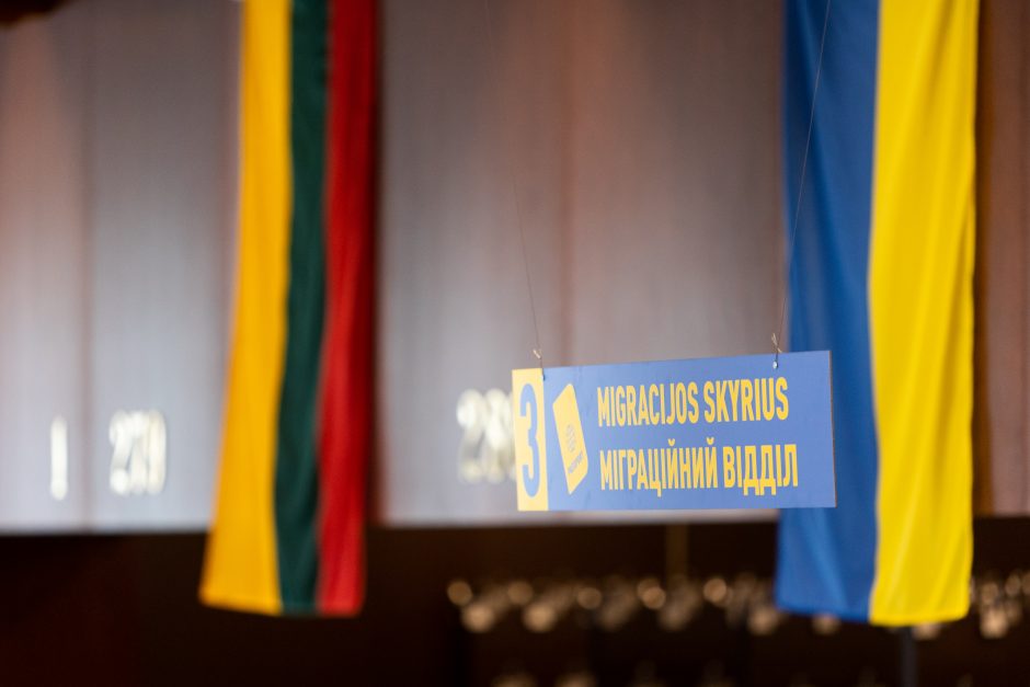 Ukrainiečiai taria pirmuosius žodžius lietuviškai, bet labiausiai nori namo