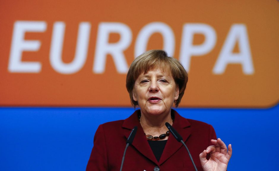 A. Merkel partija priėmė kompromisą dėl pabėgėlių