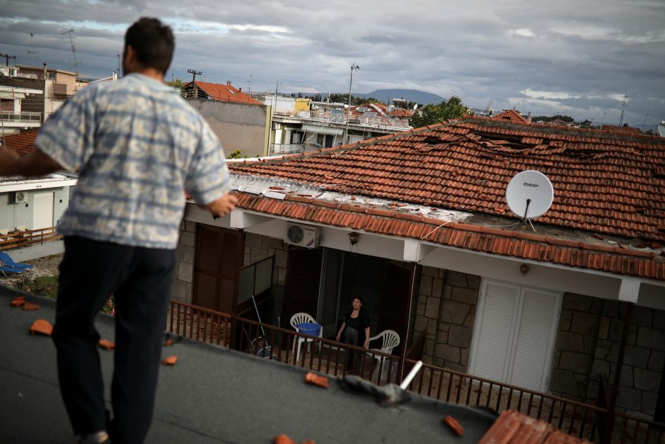 Graikiją užklupo tornadai ir galingos audros – žuvo septyni turistai