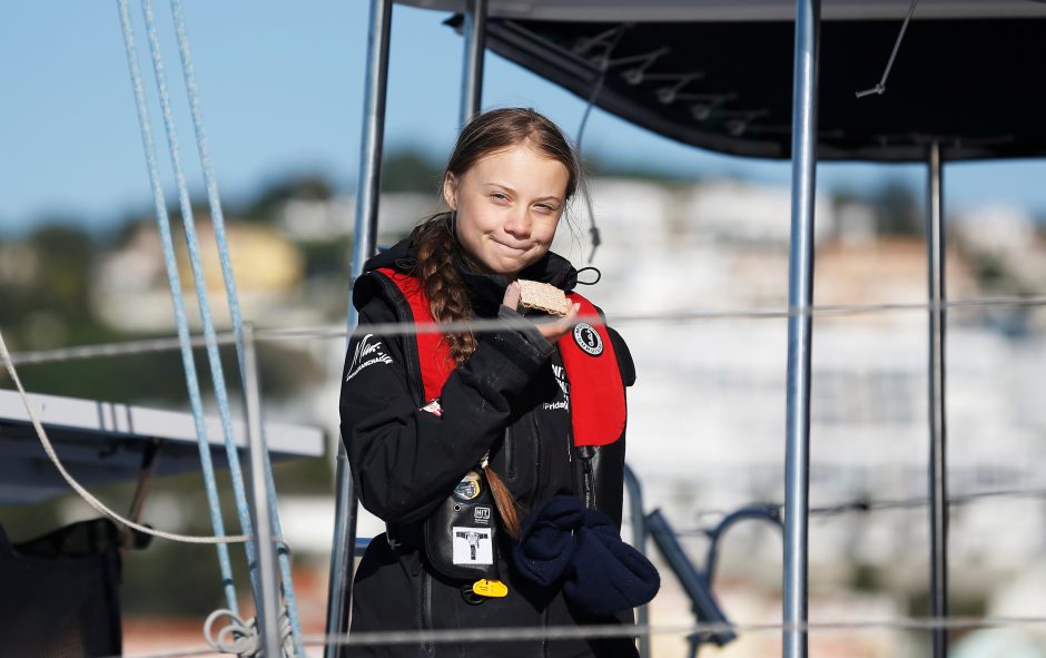 G. Thunberg grįžo į Europą pasinaudodama vėju ir burėmis 