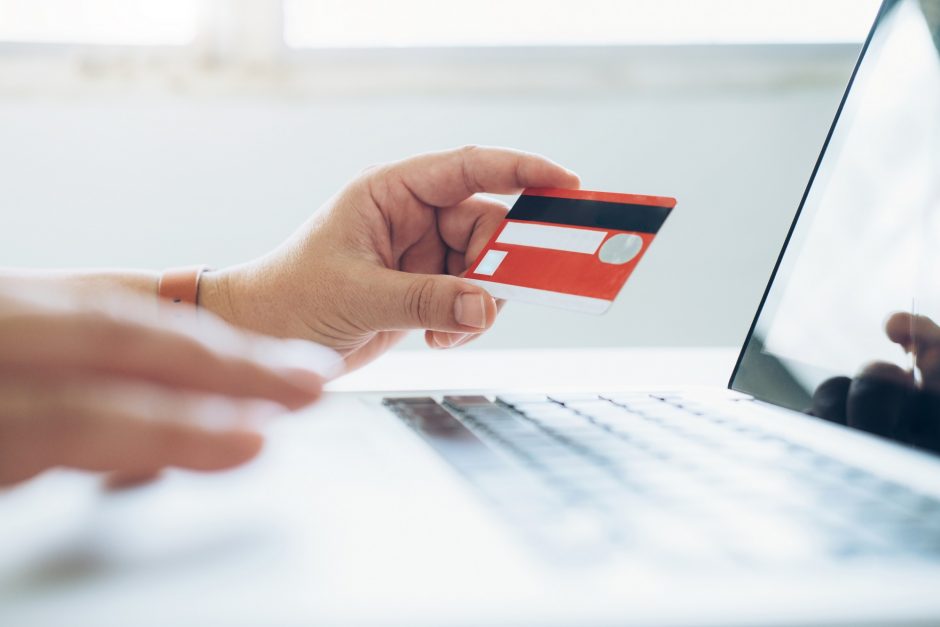 Atskleidusi elektroninės bankininkystės duomenis, klaipėdietė prarado 14 tūkst. eurų
