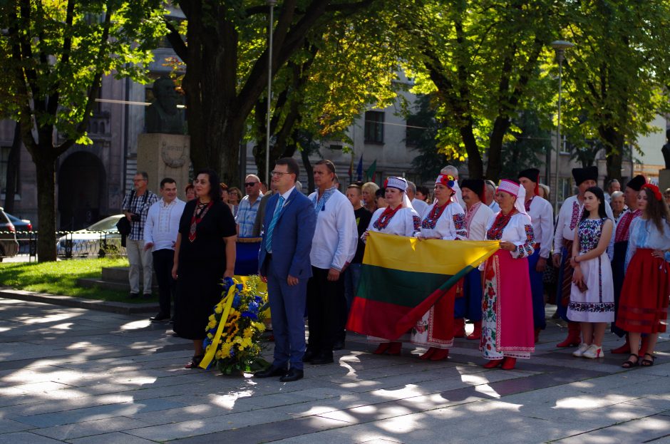 Kauno ukrainiečiai Nepriklausomybės dieną šventė spalvingai