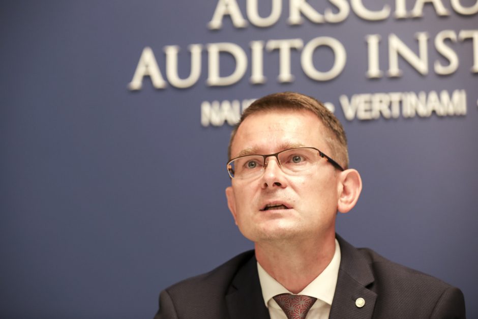 Valstybės kontrolė su savivaldybėmis atliks bendrą NT auditą