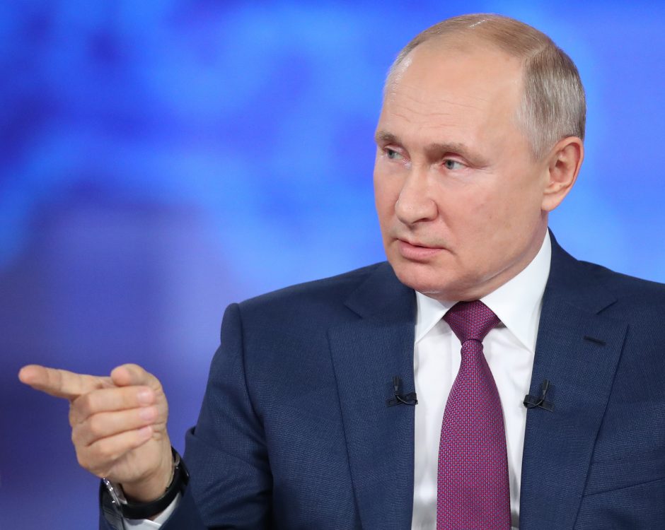 V. Putinas: Ukrainą kontroliuoja Vakarų lyderiai