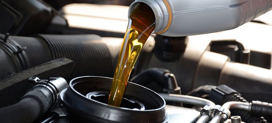 Alyva automobiliui – kaip vanduo žmogui