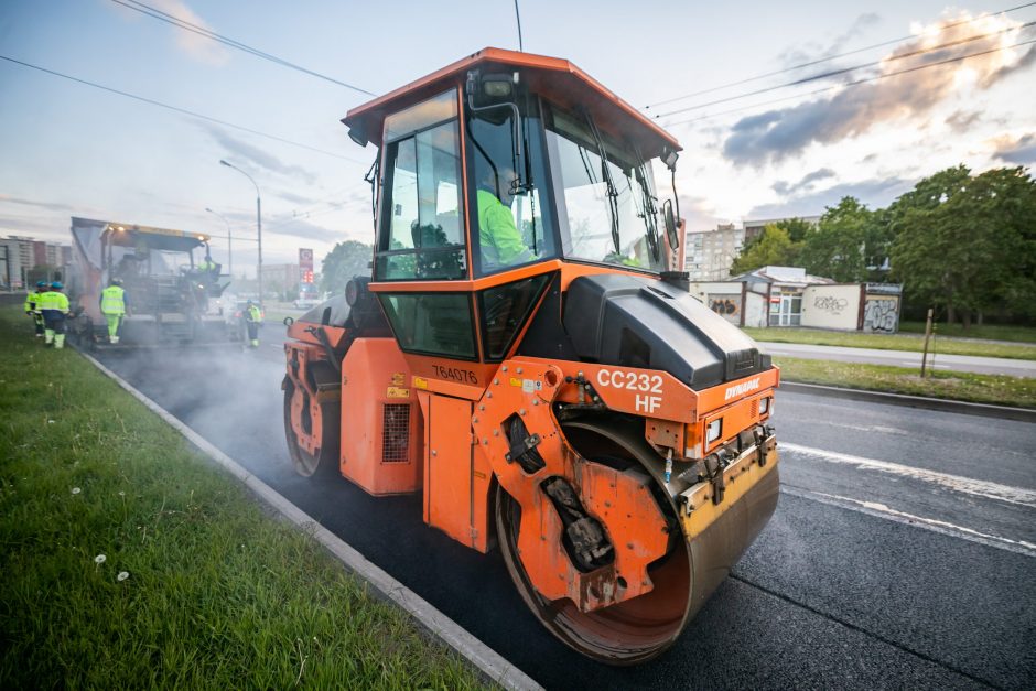 Vilniuje toliau atnaujinamas Laisvės prospektas