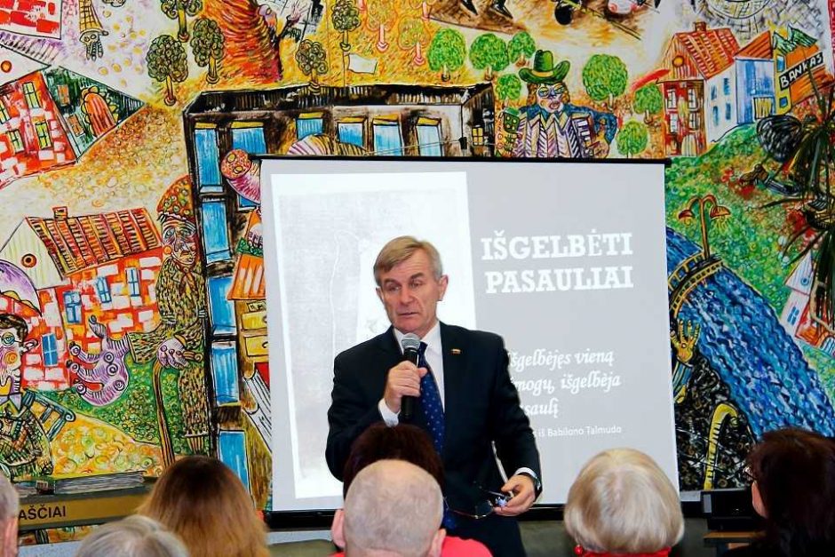 Kauno miesto bibliotekoje paminėta Tarptautinė Holokausto aukų atminimo diena