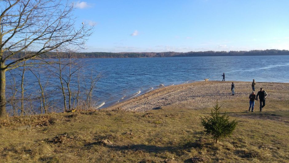 Karantinui išginus žmones į gamtą, aplinkosaugininkams darbo padaugėjo 