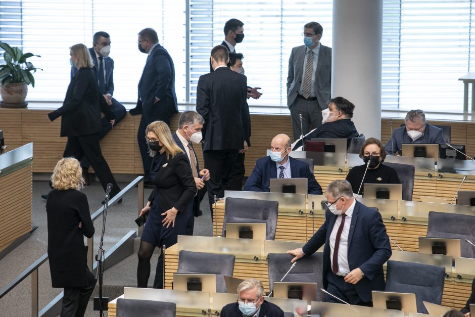 11 parlamentarų rūpinsis Seimo narių etika 