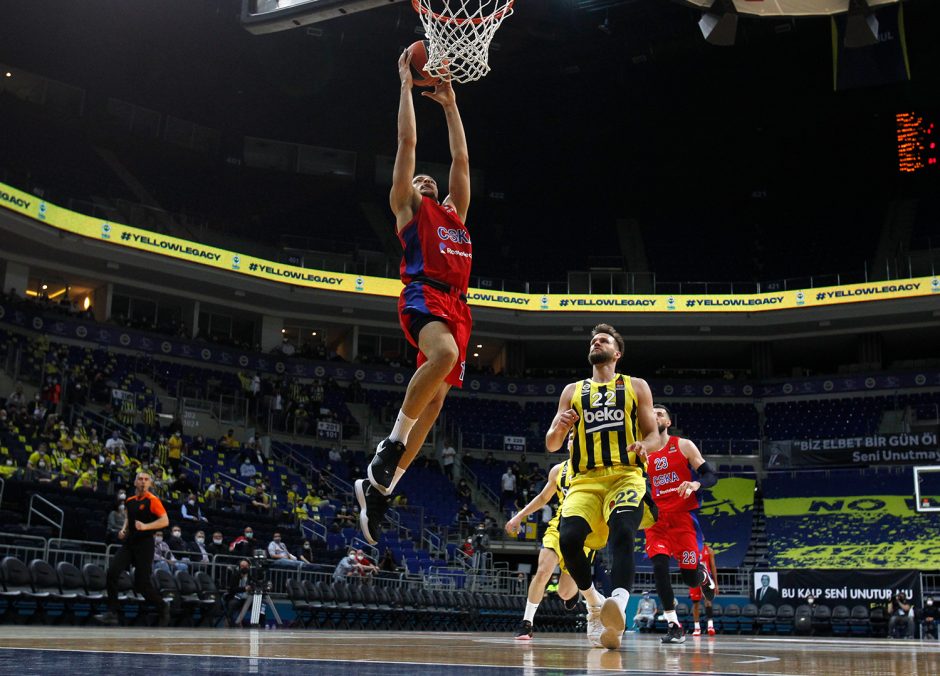 Sugrįžęs J. Vesely buvo išvarytas, o CSKA žengė į finalo ketvertą