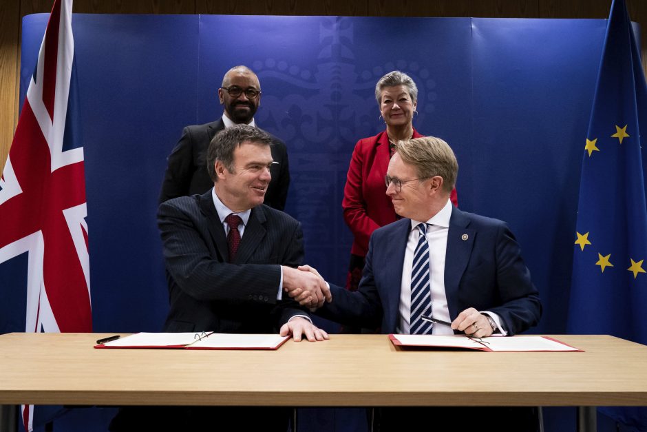 JK su ES sienų apsaugos agentūra pasirašė susitarimą dėl migracijos