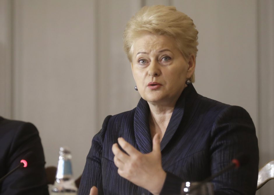 Palankiausiai gyventojai vertina D. Grybauskaitę, A. Butkevičių ir S. Skvernelį