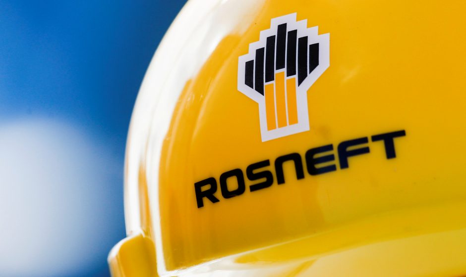 JAV įvedė sankcijų rusų milžinės „Rosneft“ antrinei įmonei dėl prekybos su Venesuela