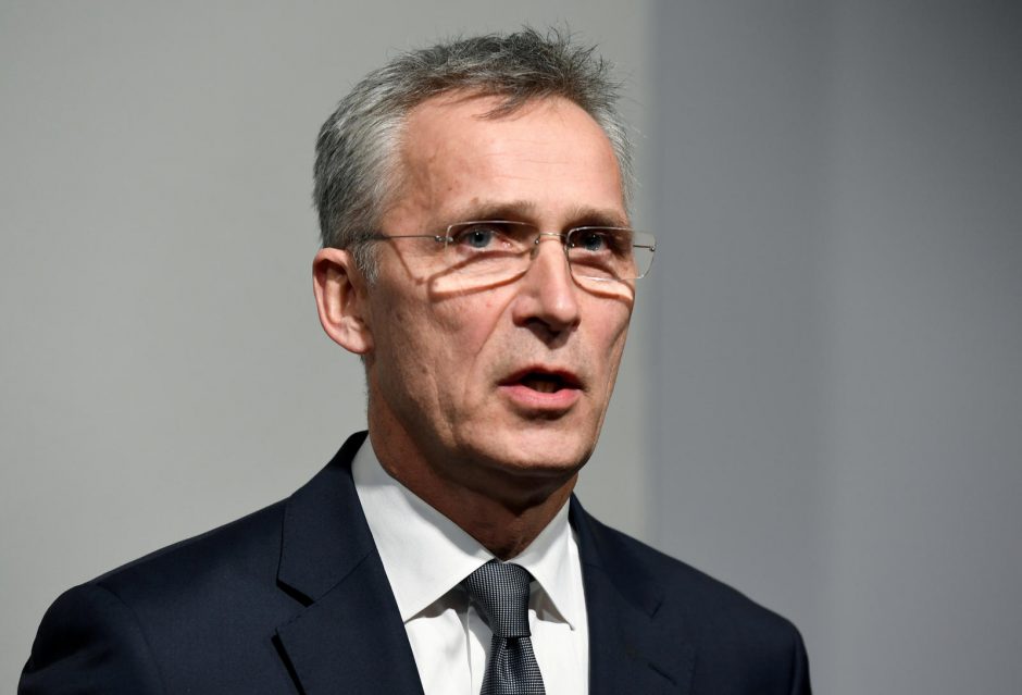 NATO vadovas pripažįsta nesant bendro sutarimo dėl Ukrainos narystės siekio