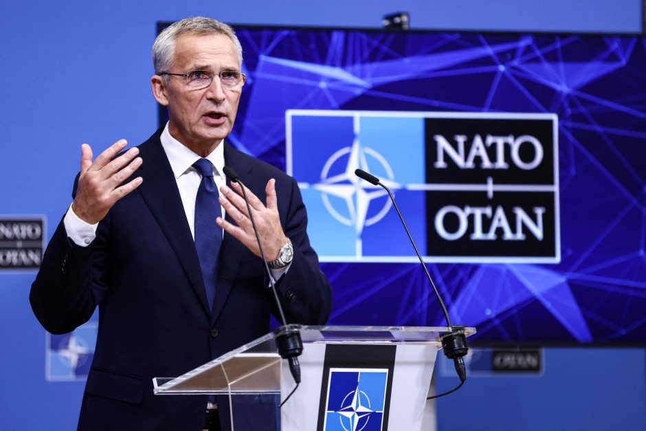 NATO vadovas įspėja apie augančius Rusijos ir Kinijos ryšius