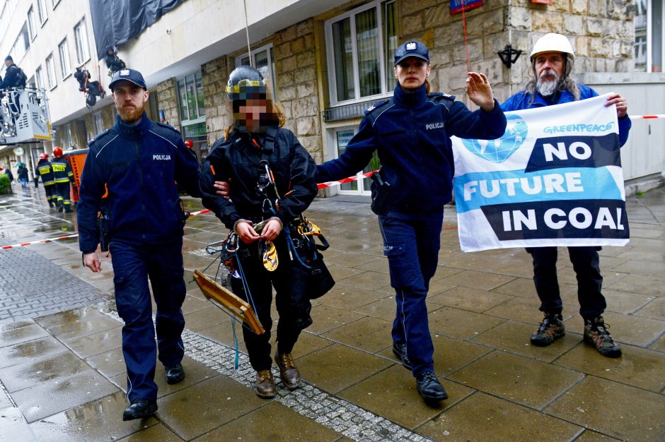 Po protesto Lenkijoje suimta dešimtys aplinkosaugos aktyvistų