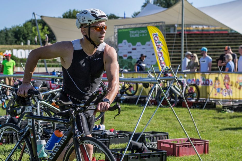 Jonava alsuos sporto ritmu – mieste atmosferą kaitins triatlonininkai