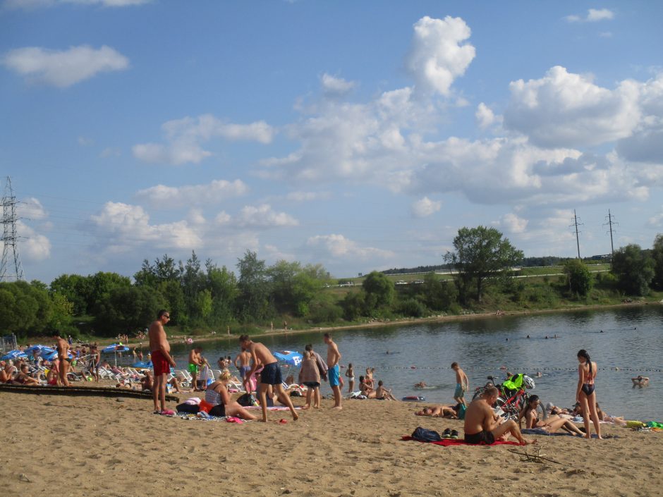 Vagile, štai jūsų pamesta basutė. Gal norite atsiimti?