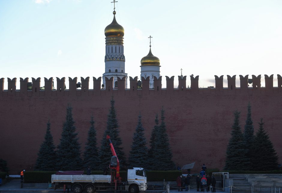 Rusija užmezgė „diplomatinius santykius“ su Donbaso separatistais