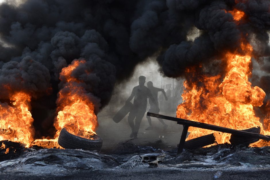 Protestai Libane sukėlė chaosą