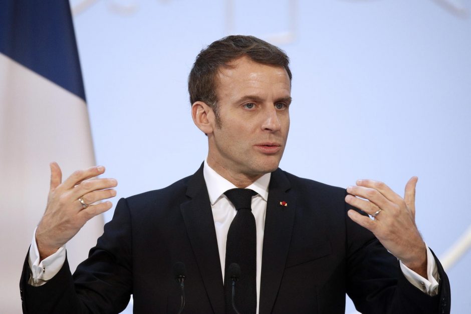 E. Macronas: ES solidarumas su Graikija ir Kipru yra „nediskutuotinas“