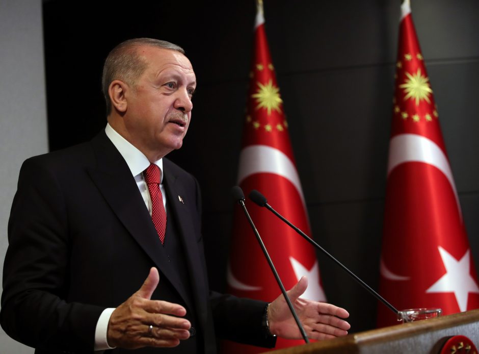 R. T. Erdoganas: koronaviruso sukelta krizė – didžiausia po Antrojo pasaulinio karo