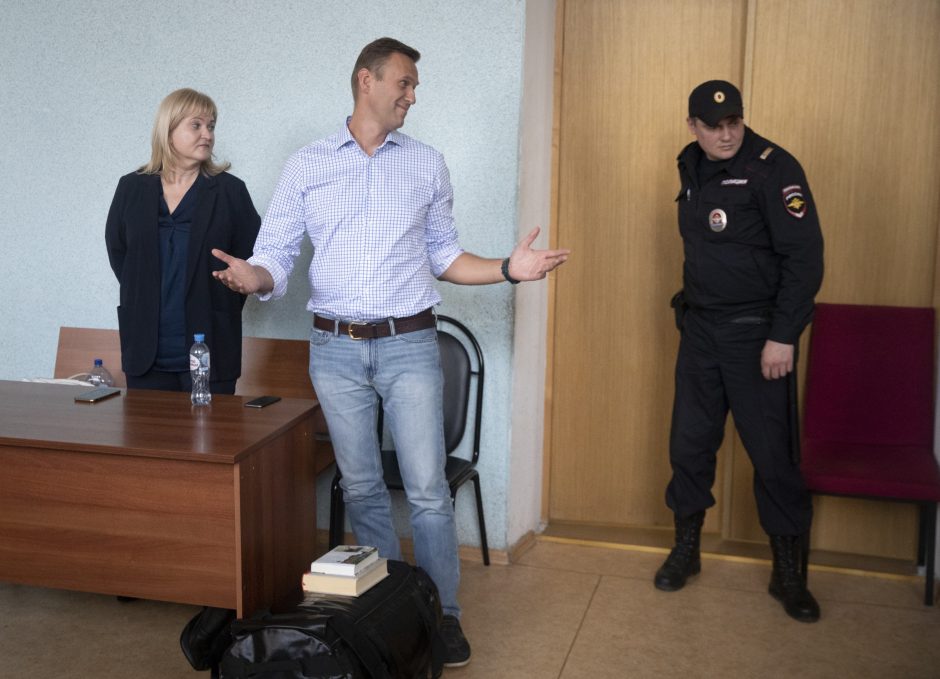 Rusijos opozicijos lyderiui A. Navalnui skirta 10 parų arešto