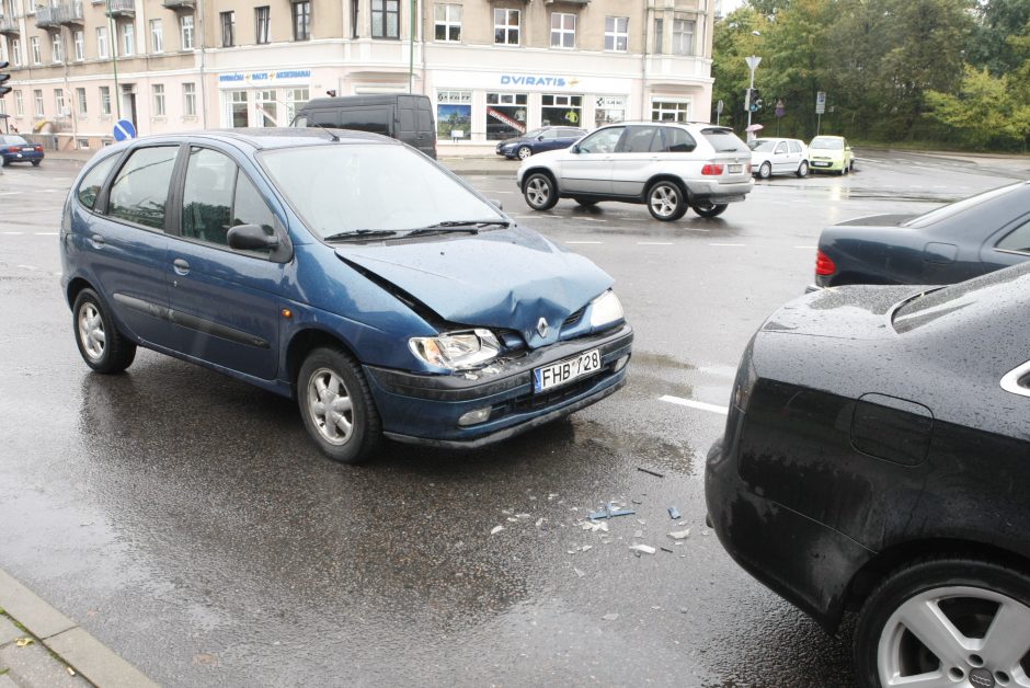 Klaipėdoje ketvirtadienio avarijose virė ginčai