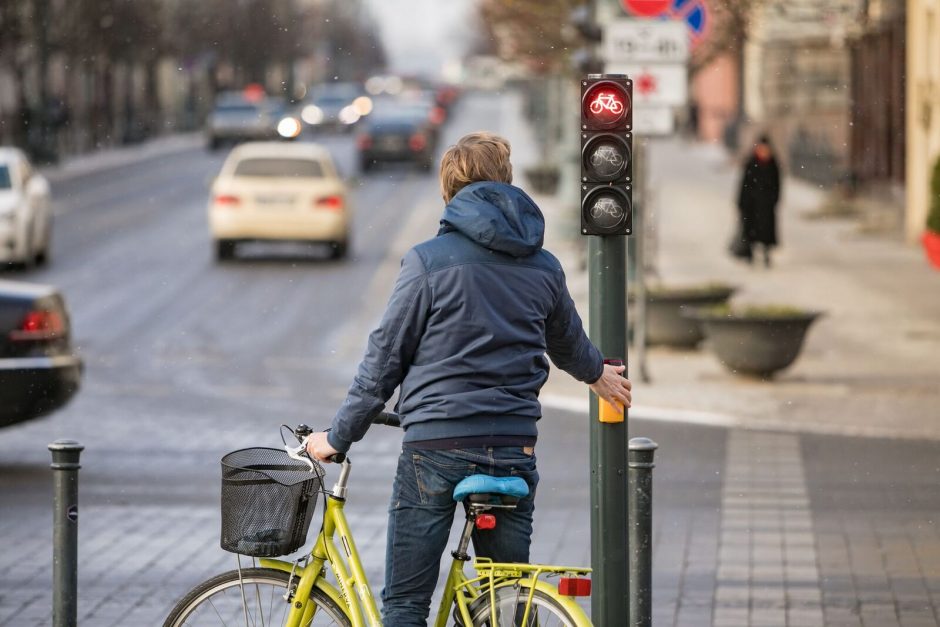 Gedimino prospekte – dviratininkams pritaikyti šviesoforai